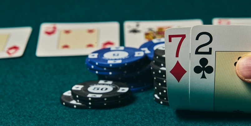 Bluff trong Poker là gì? Bật mí kinh nghiệm từ nhà cái VND188